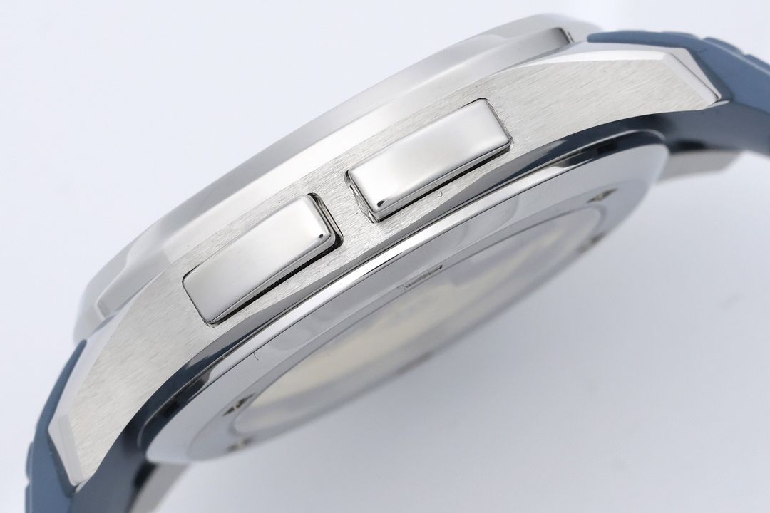 ZF百达翡丽AQUANAUT系列5164G-001腕表 /  