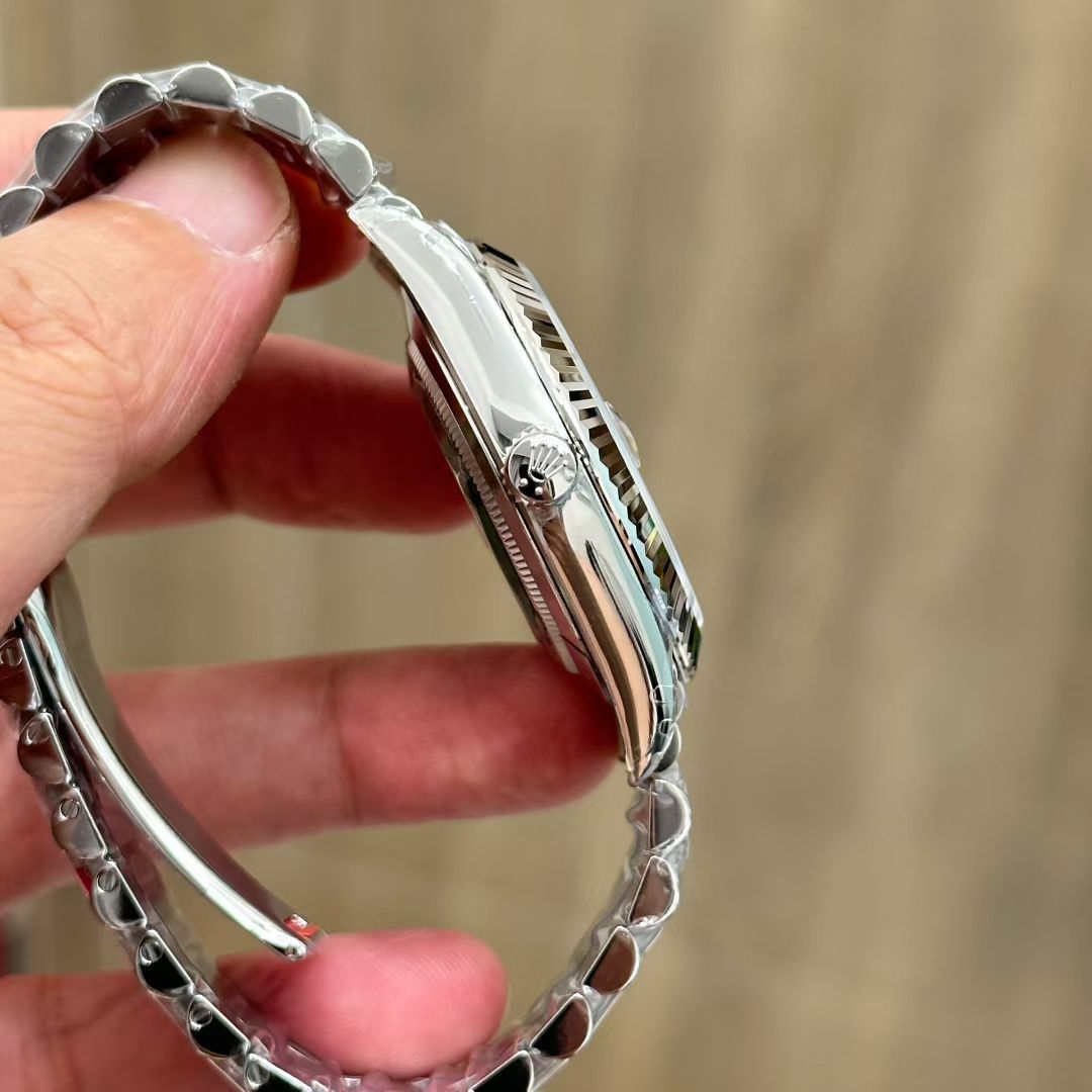 VS配重劳力士星期日历型黑面灰面m228239-0060，m228239-0005腕表 /  