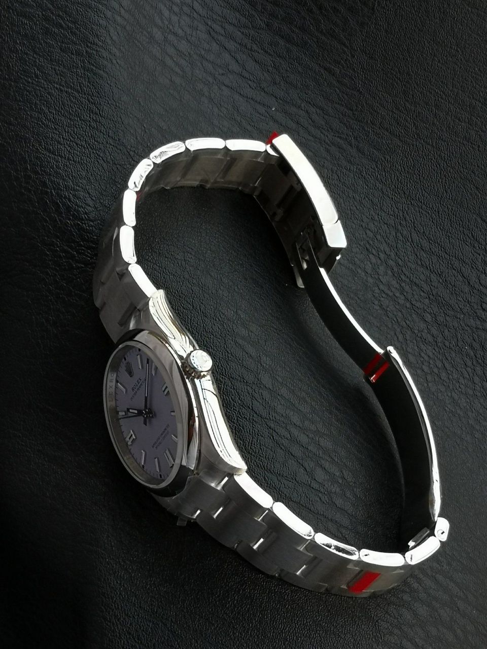 VS劳力士蚝式恒动系列126000-0013腕表 /  