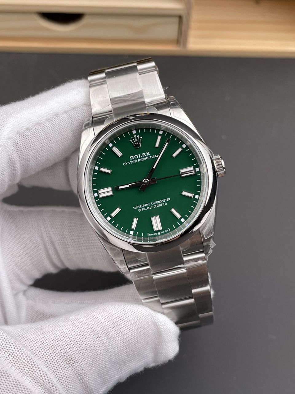 VS劳力士蚝式恒动系列m126000-0005腕表 /  