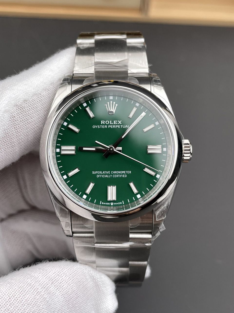 VS劳力士蚝式恒动系列m126000-0005腕表 /  