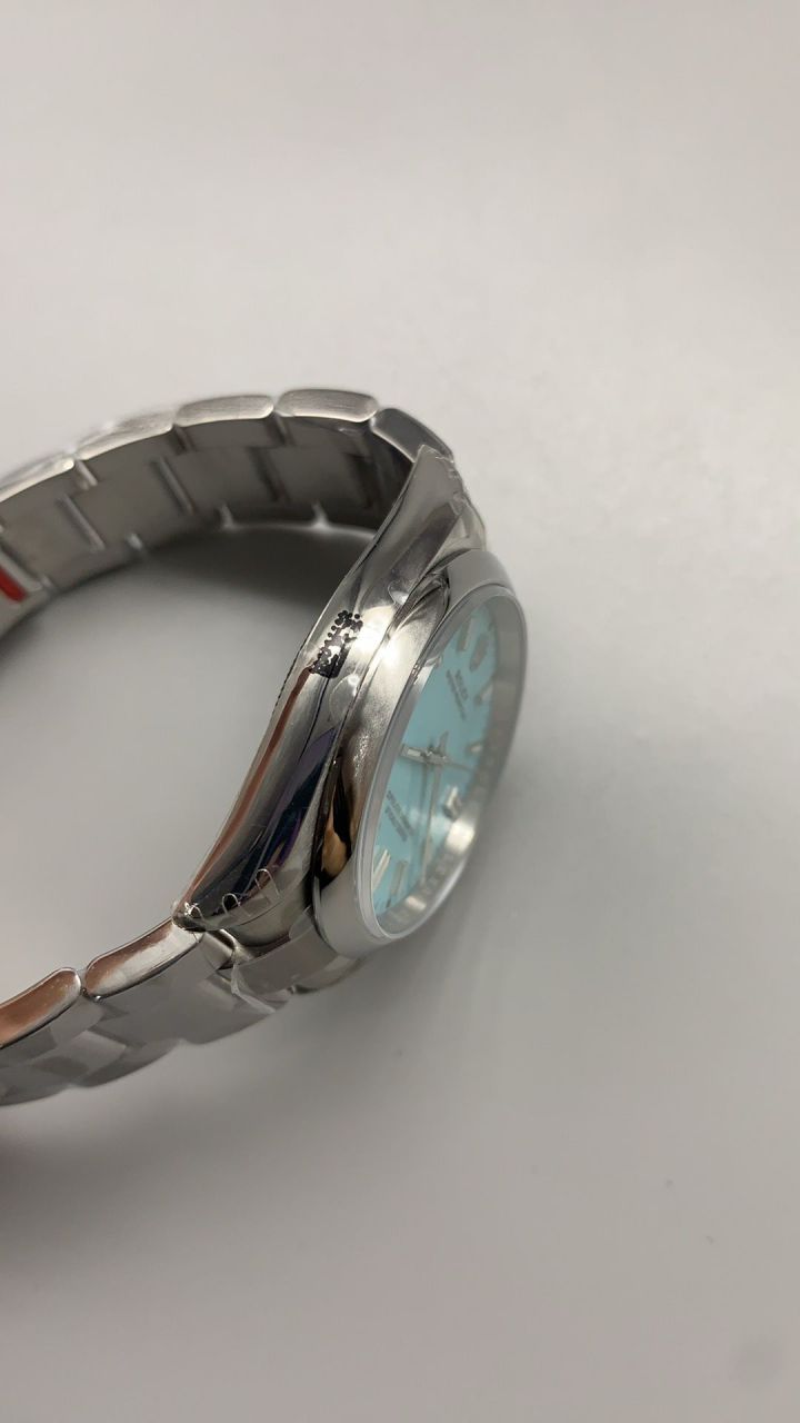 VS劳力士蚝式恒动系列m126000-0006腕表 /  