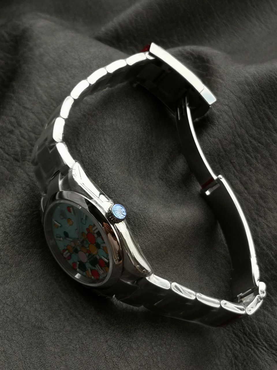 VS劳力士蚝式恒动系列m126000-0009（36毫米）腕表(气球盘) /  