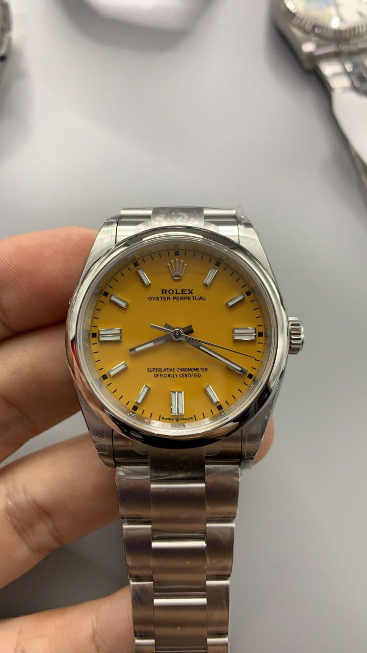 VS劳力士蚝式恒动系列m126000-0004腕表 /  