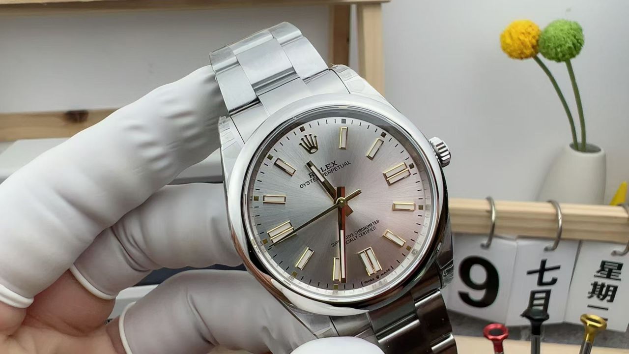 VS劳力士蚝式恒动系列134300-0001腕表