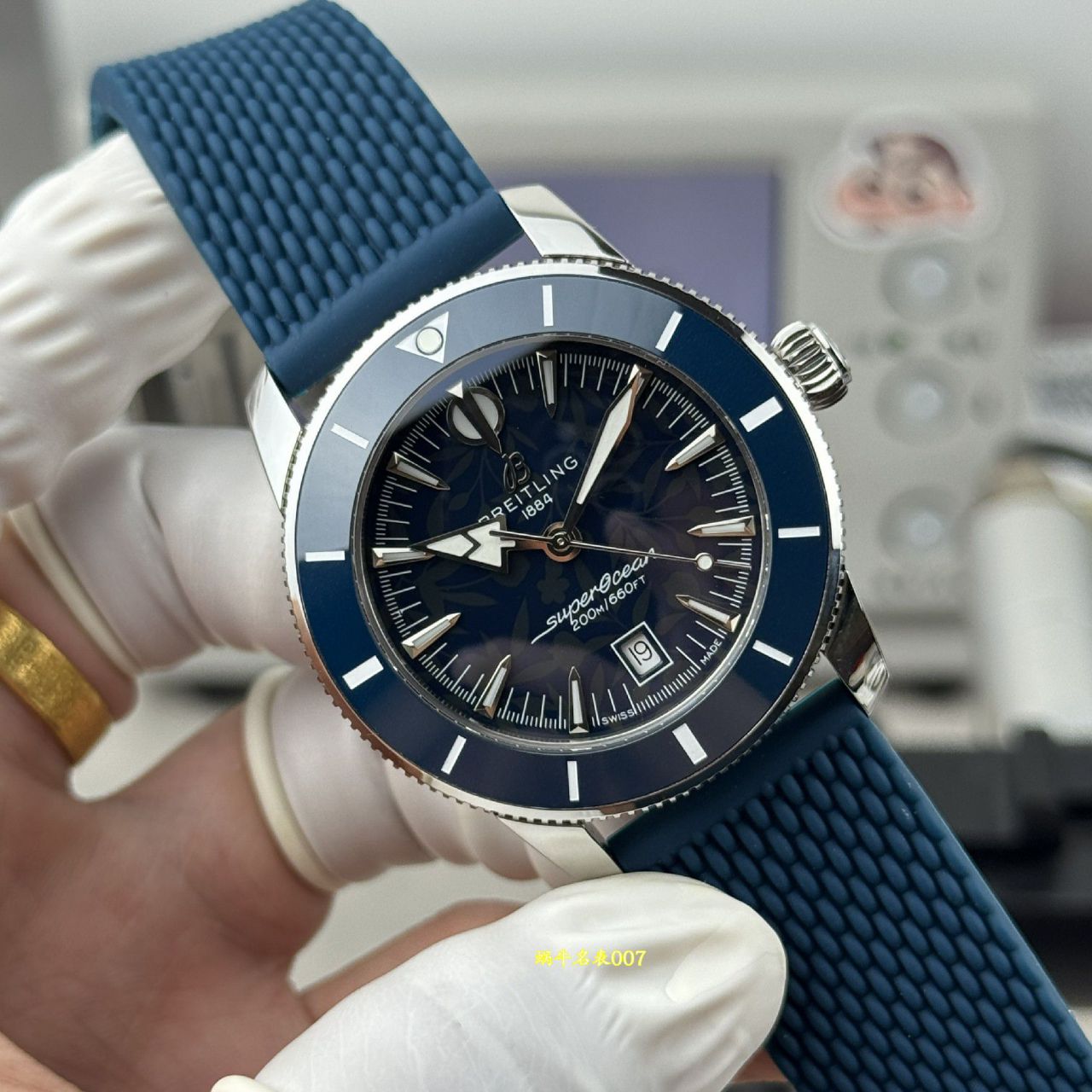 BLS百年灵超级海洋文化系列AB2010161C1S1腕表 /  