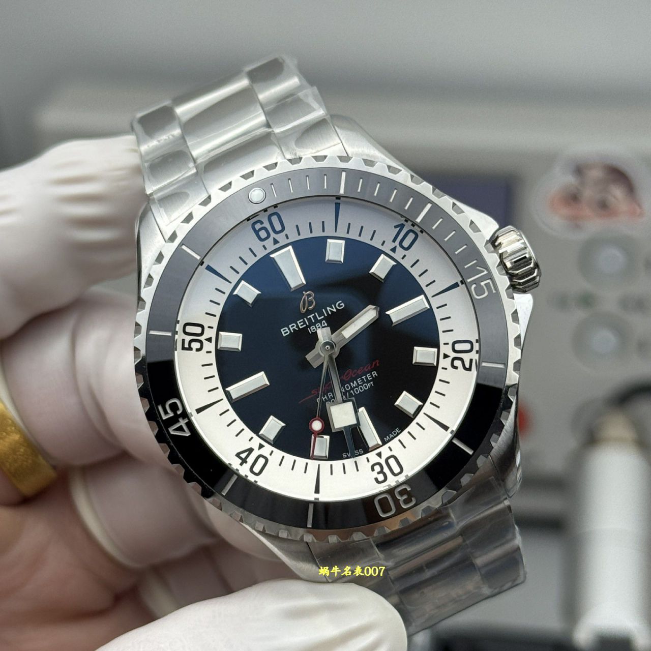 BLS百年灵超级海洋系列A17375211B1A1腕表 /  