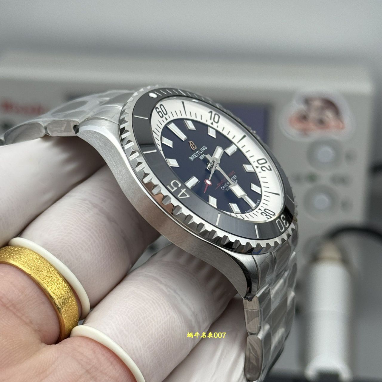 BLS百年灵超级海洋系列A17375211B1A1腕表 /  