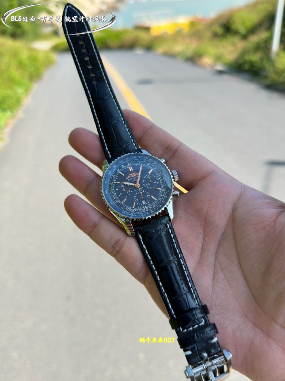 BLS百年灵航空计时系列UB01384A1B1P1腕表 /  