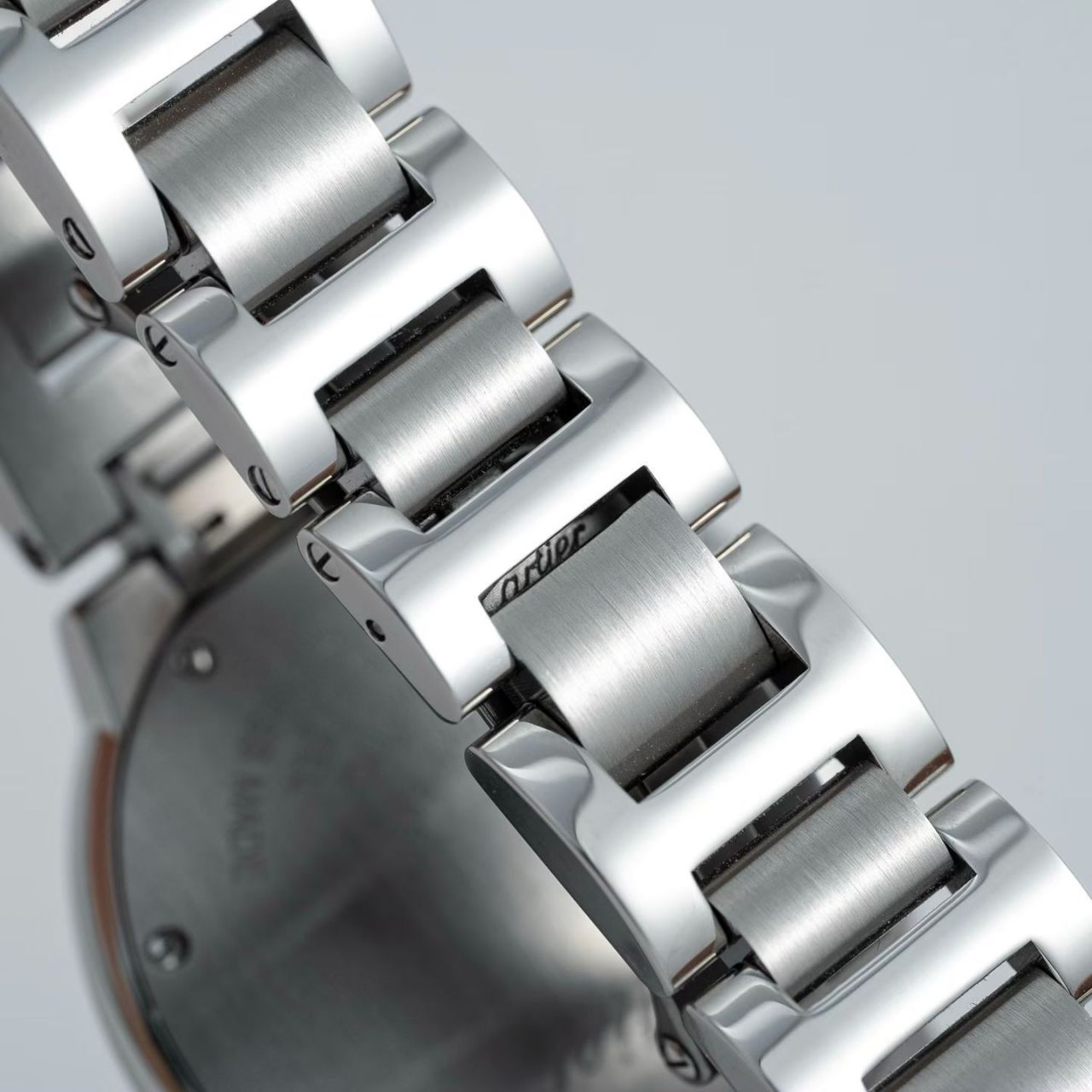 高端定制真钻女表卡地亚蓝气球系列W4BB0028腕表 /  