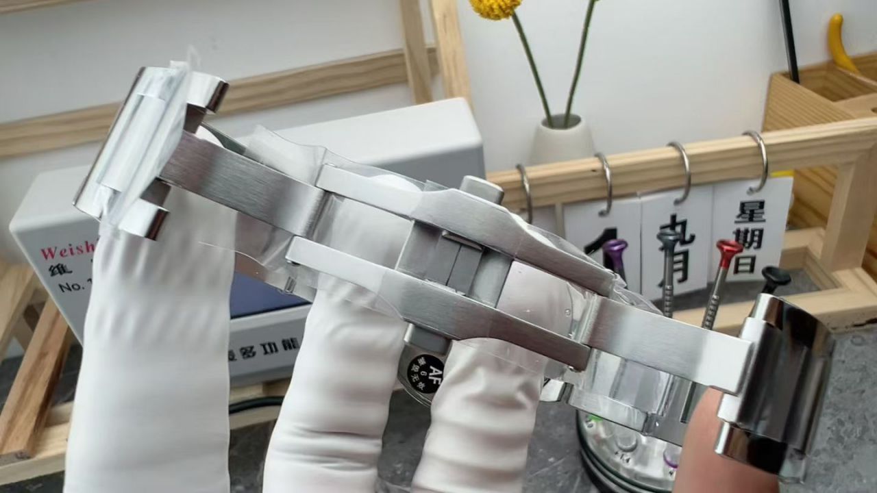 AF卡地亚蓝气球系列WSBB0003腕表 /  