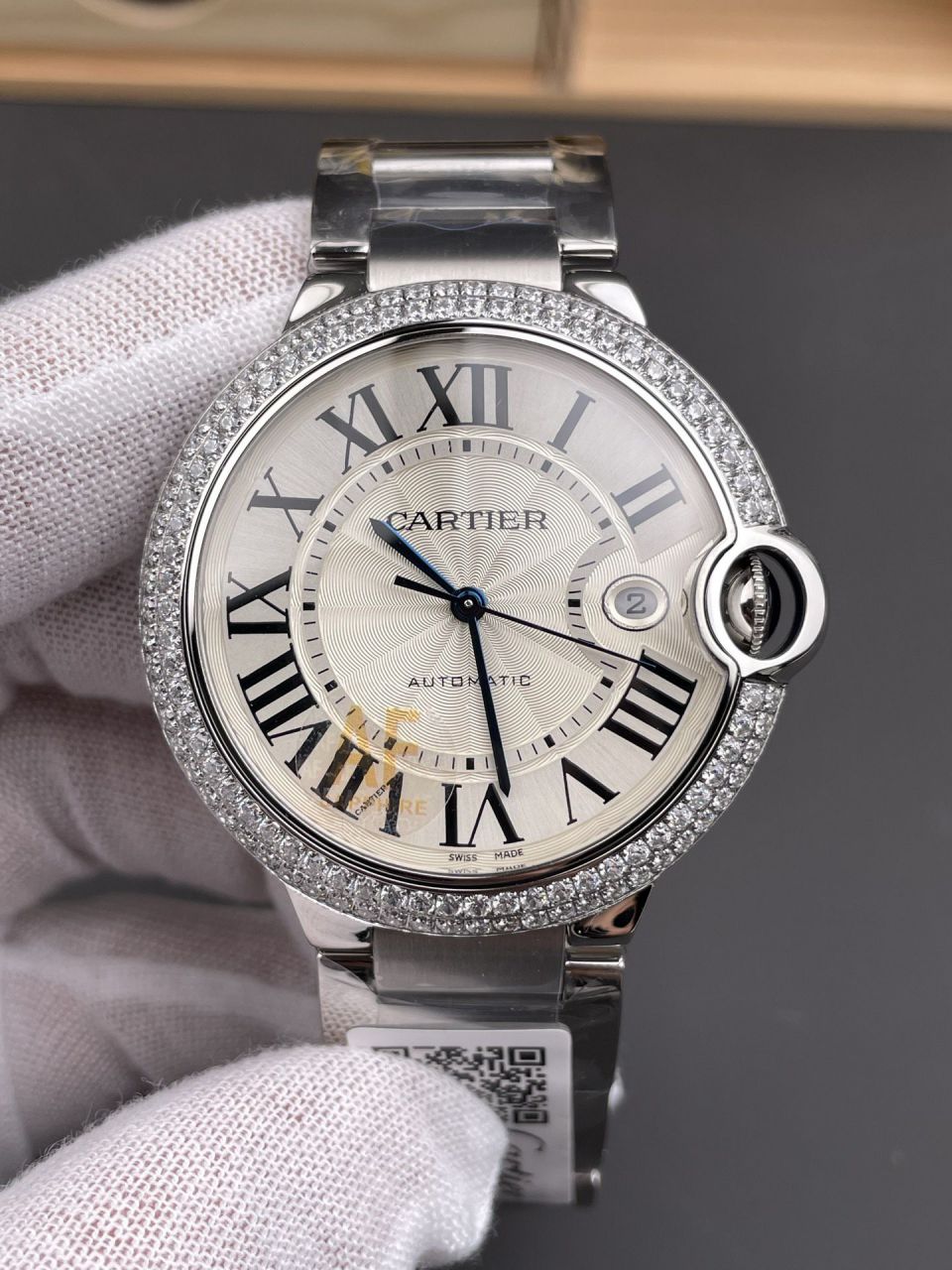 AF卡地亚蓝气球系列WE9009Z3腕表