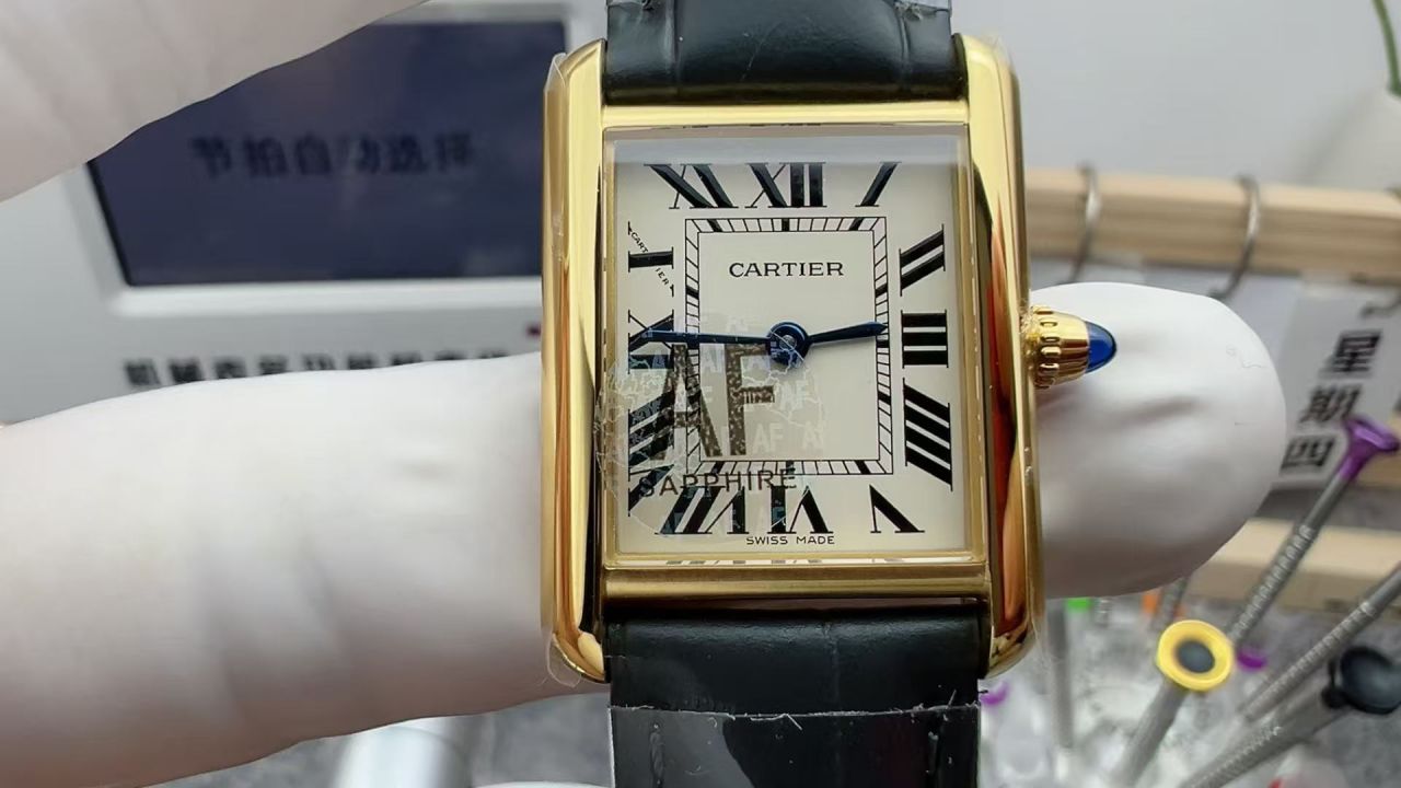 AF小号卡地亚坦克系列WGTA0342腕表 /  