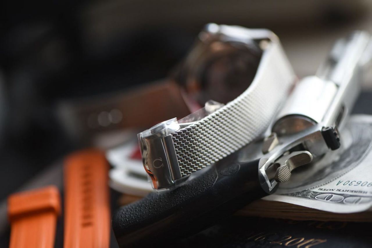 VS欧米茄海马系列210.30.42.20.01.018腕表 /  