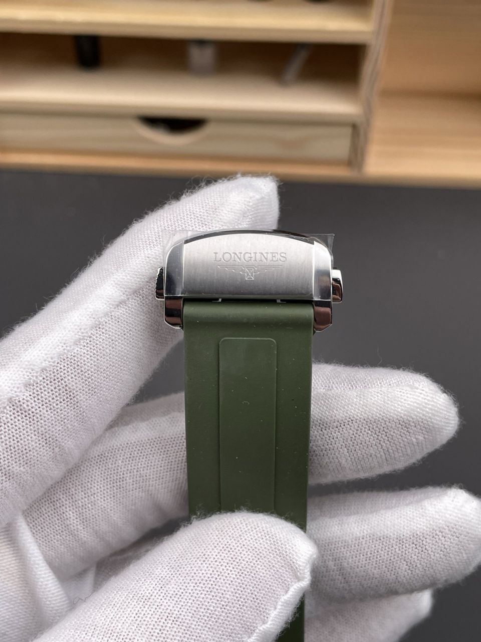 AF浪琴康卡斯系列L3.835.4.02.9腕表 /  