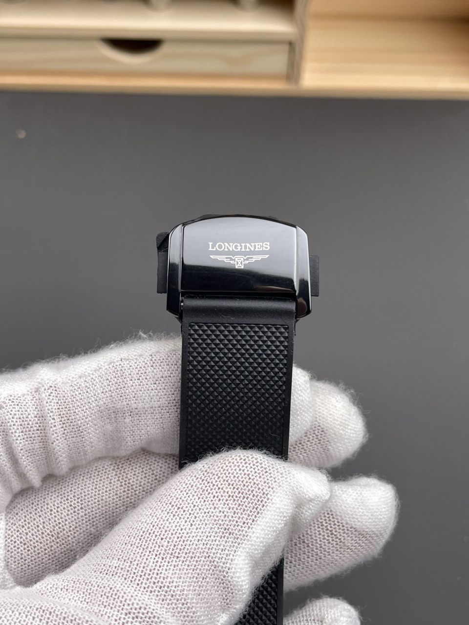 AF浪琴康卡斯系列L3.784.4.56.9腕表 /  