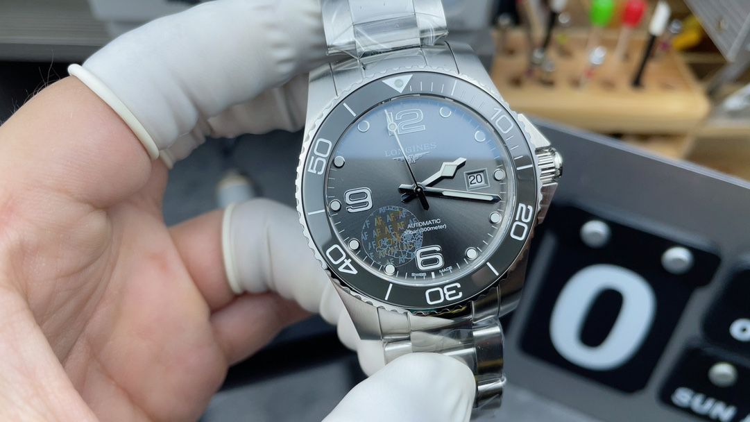 AF浪琴康卡斯系列L3.781.4.76.6腕表 /  