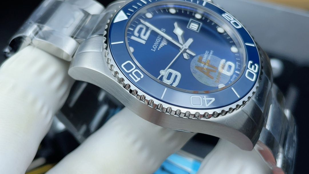 AF浪琴康卡斯系列L3.781.4.96.6腕表 /  