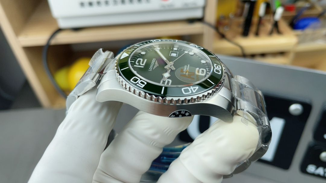 AF浪琴康卡斯系列L3.781.4.06.6腕表 /  