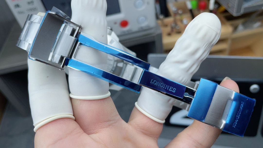 AF浪琴康卡斯系列L3.782.4.56.6腕表 /  