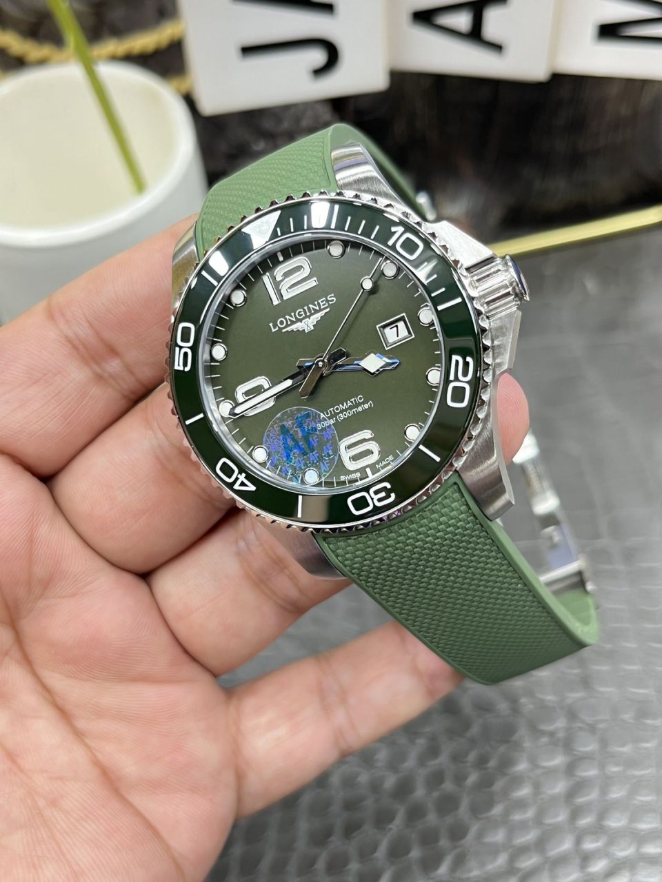 AF浪琴康卡斯系列L3.782.4.06.9腕表 /  