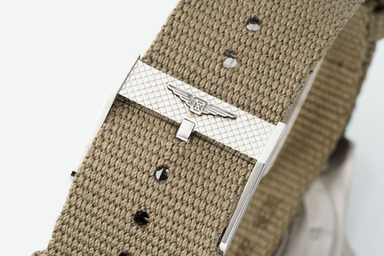 AF浪琴康卡斯系列L3.790.4.06.2腕表 /  