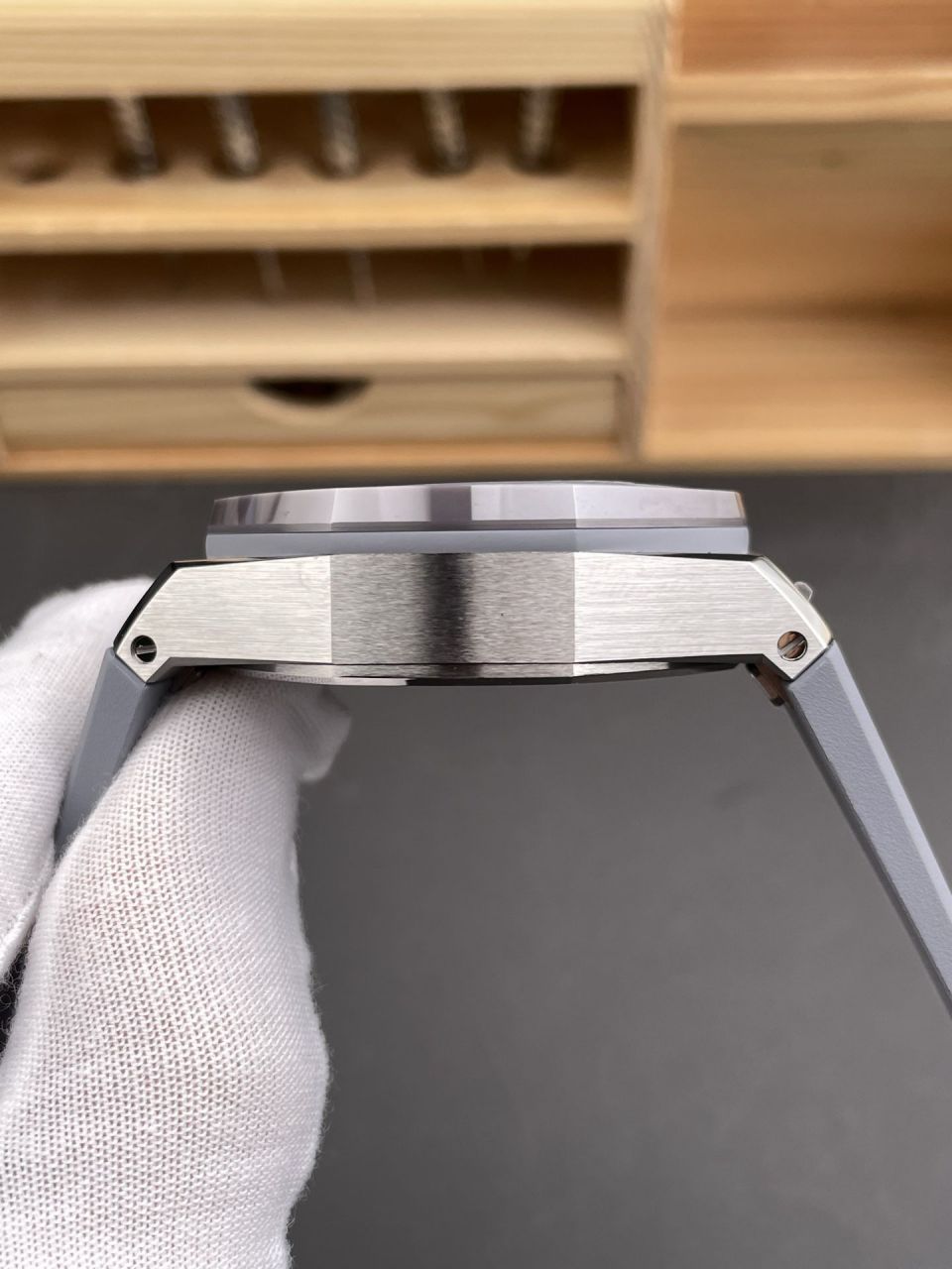 APS爱彼无卡度配重砝码皇家橡树离岸型系列26420IO.OO.A009CA.01腕表 /  