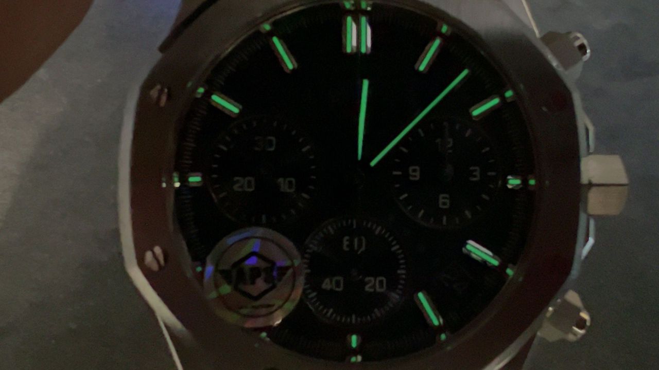 APS无卡度配重砝码爱彼皇家橡树系列26240ST.OO.1320ST.05腕表 /  