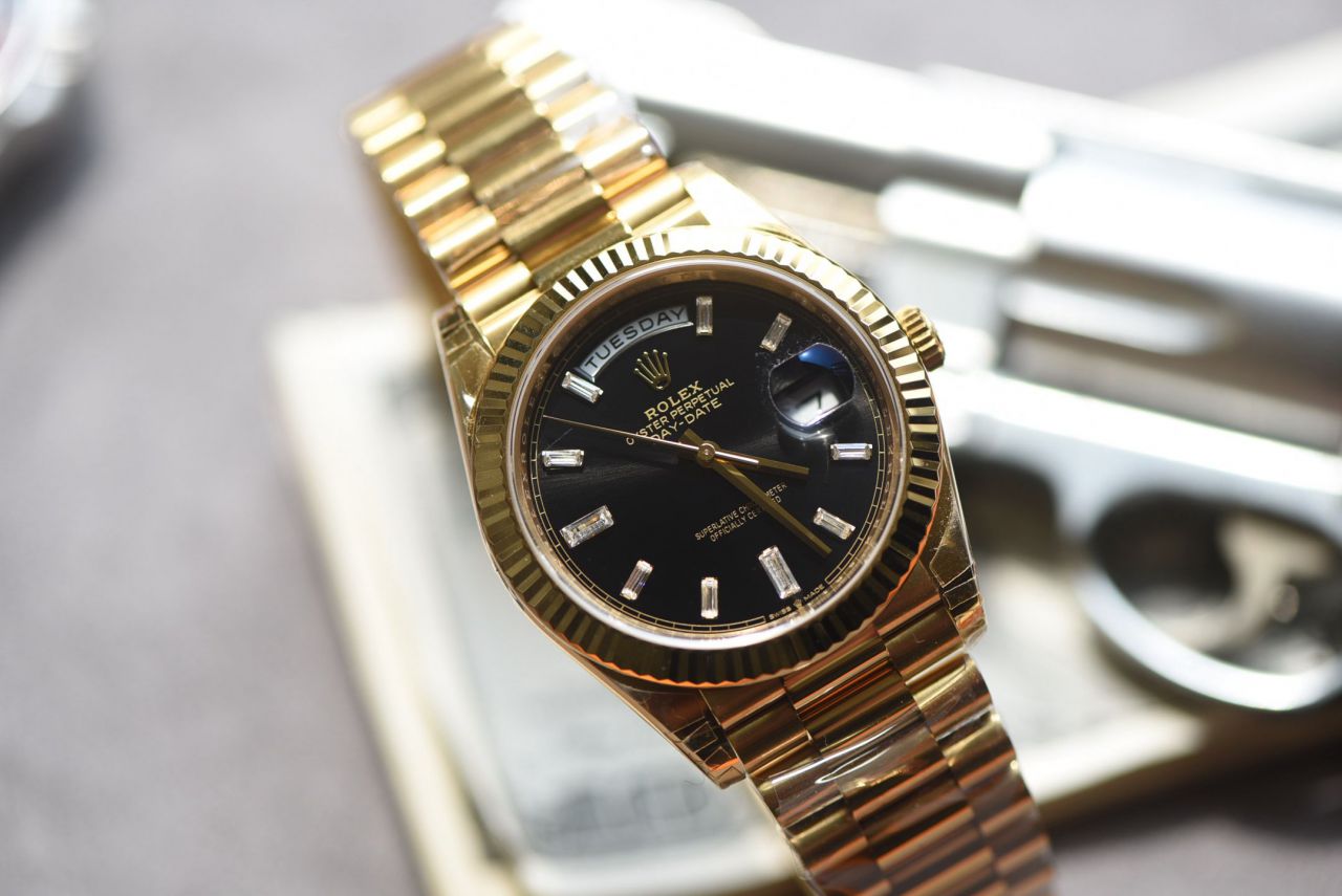 视频评测VS厂182 克 配重版劳力士星期日历型系列m228238-0059腕表(黑冰糖) /  