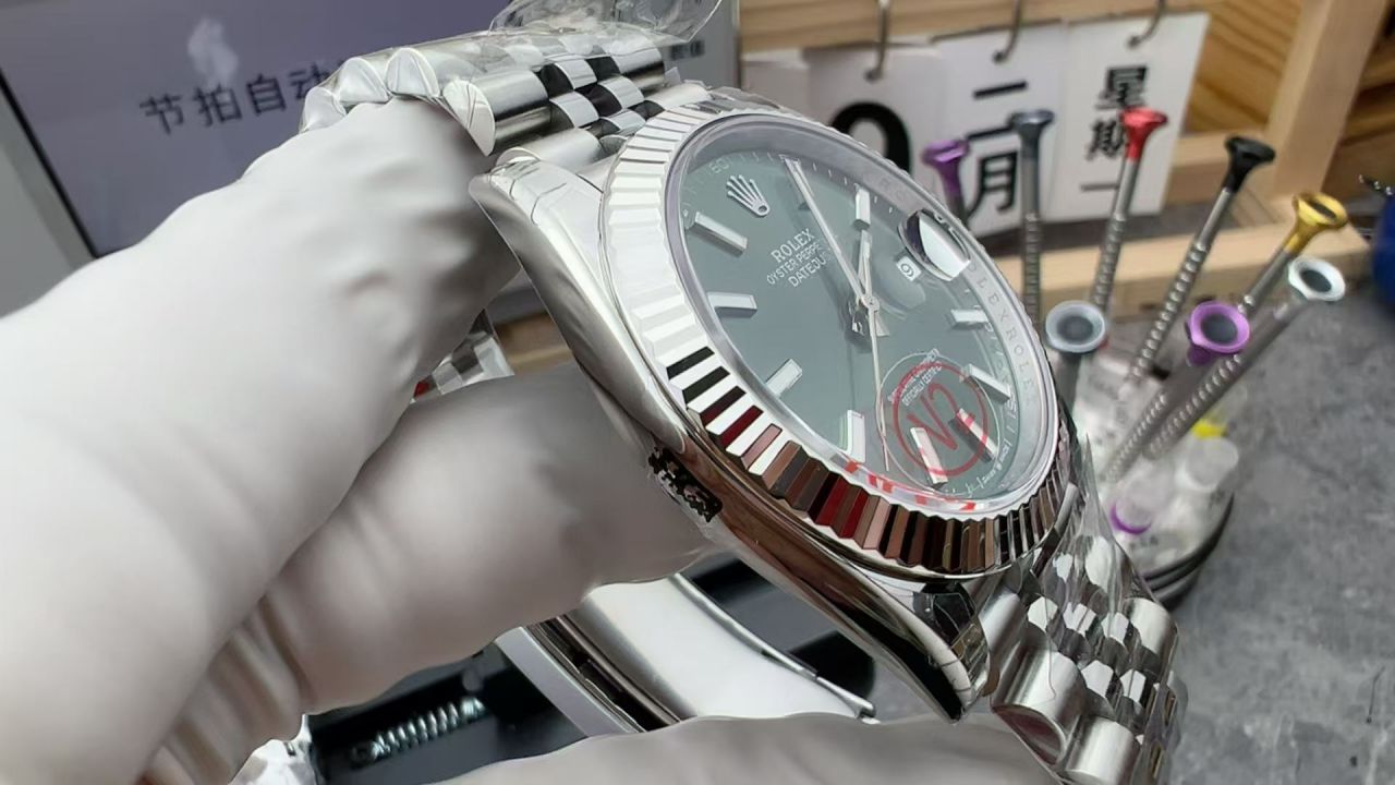 VS厂V2配重133克劳力士日志型系列复刻手表m126334-0028腕表(薄荷绿) /  