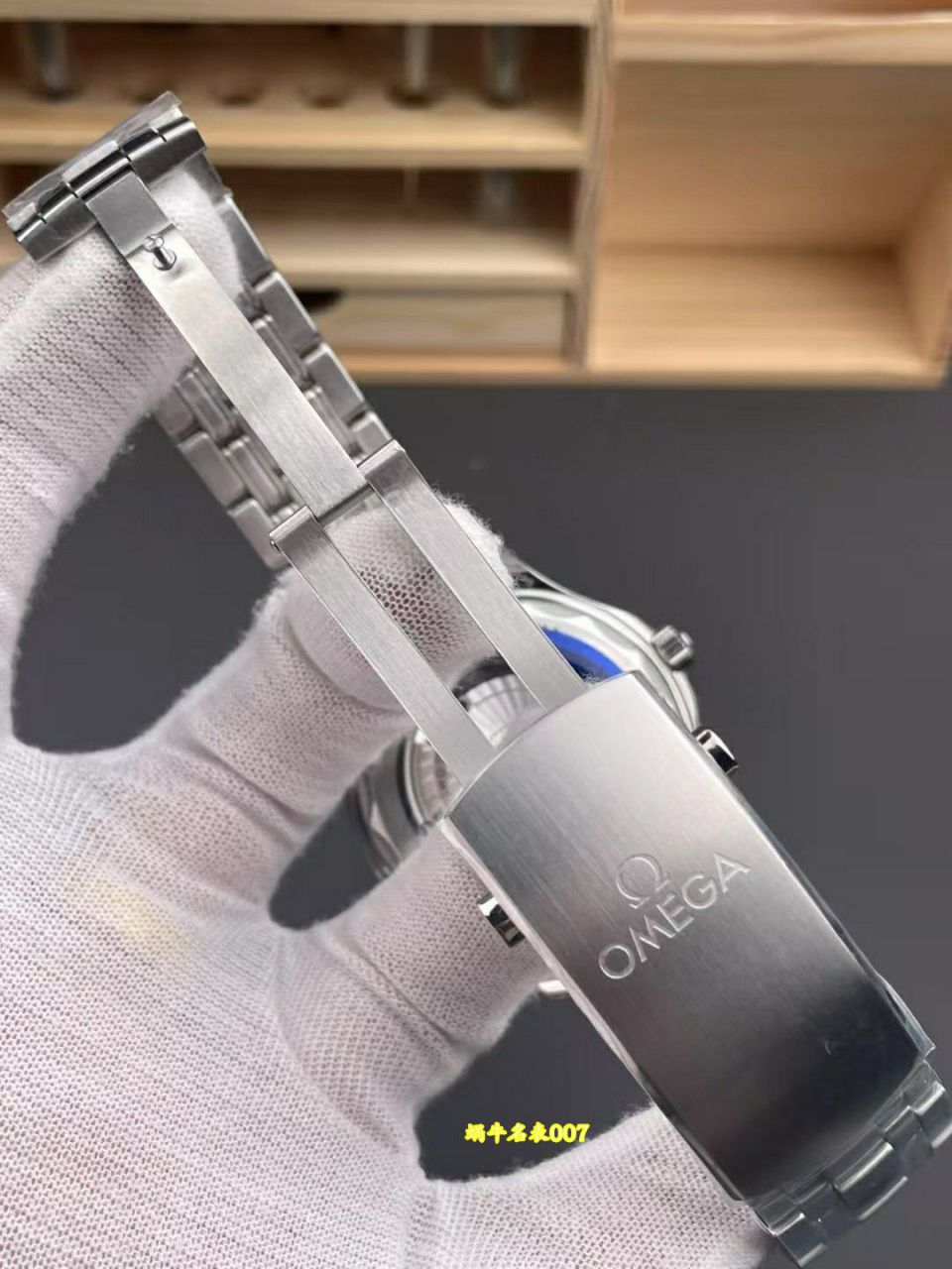 VS V4版本欧米茄海马系列210.30.42.20.01.001腕表 /  