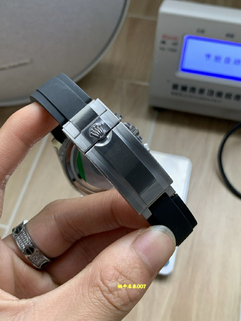 视频评测VS配重水泥灰胶迪4131劳力士宇宙计型迪通拿复刻高仿m126519ln-0006手表 /  