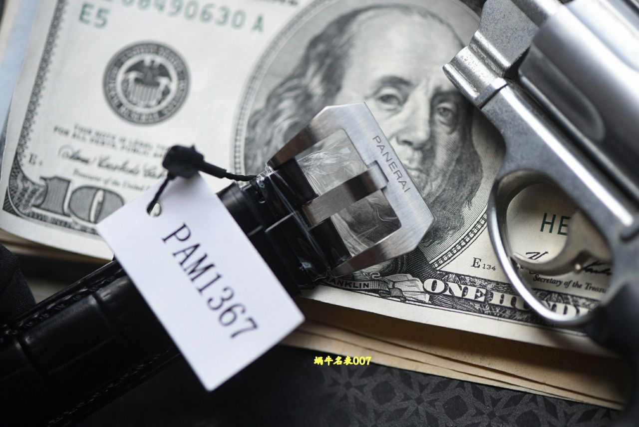 VS沛纳海庐米诺系列复刻手表PAM01367，PAM1367腕表 /  