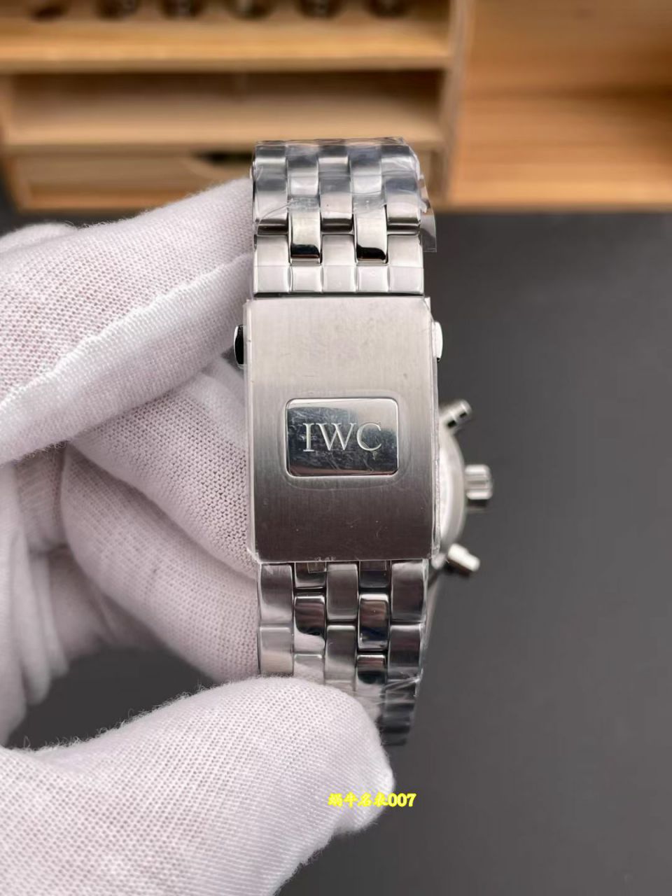 APS一体机芯IWC超级复刻万国表飞行员系列IW388113腕表 /  