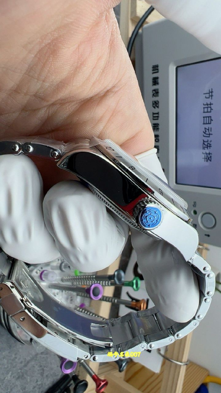 ZF帝舵碧湾GMT复刻手表M79470-0004腕表 /  