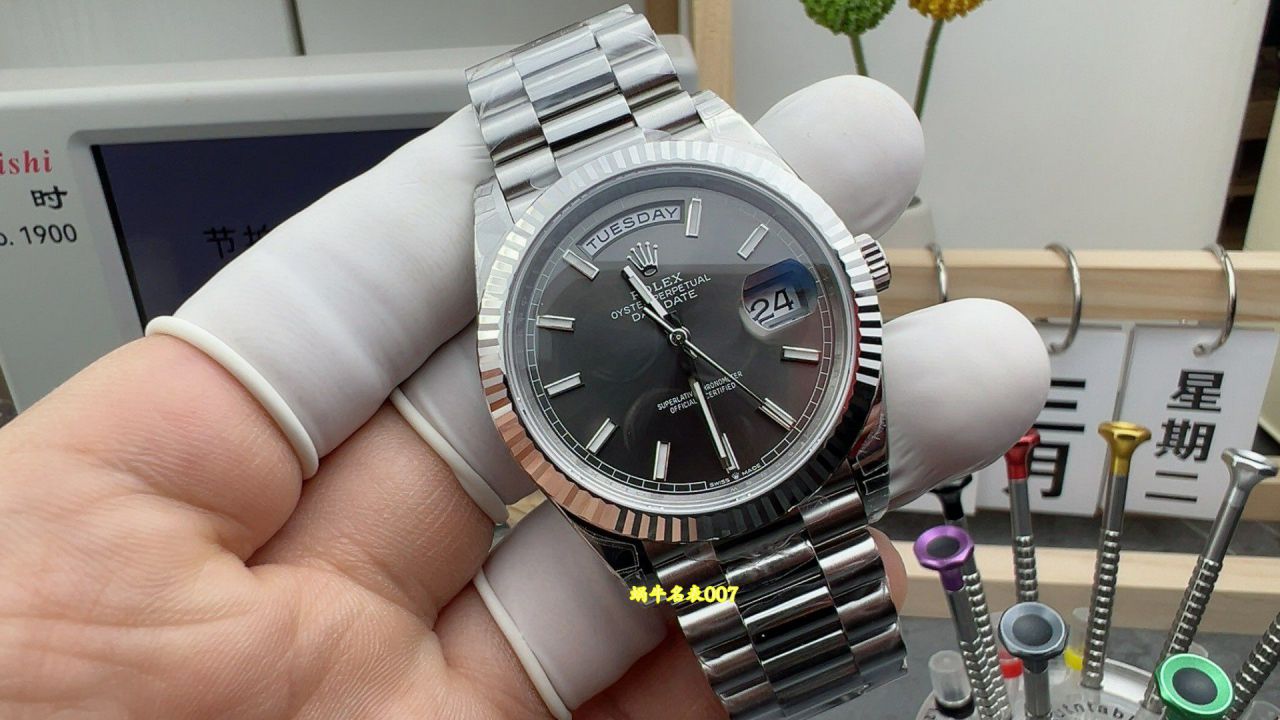VS灰面DD 劳力士星期日历型系列m228236-0013腕表 /  