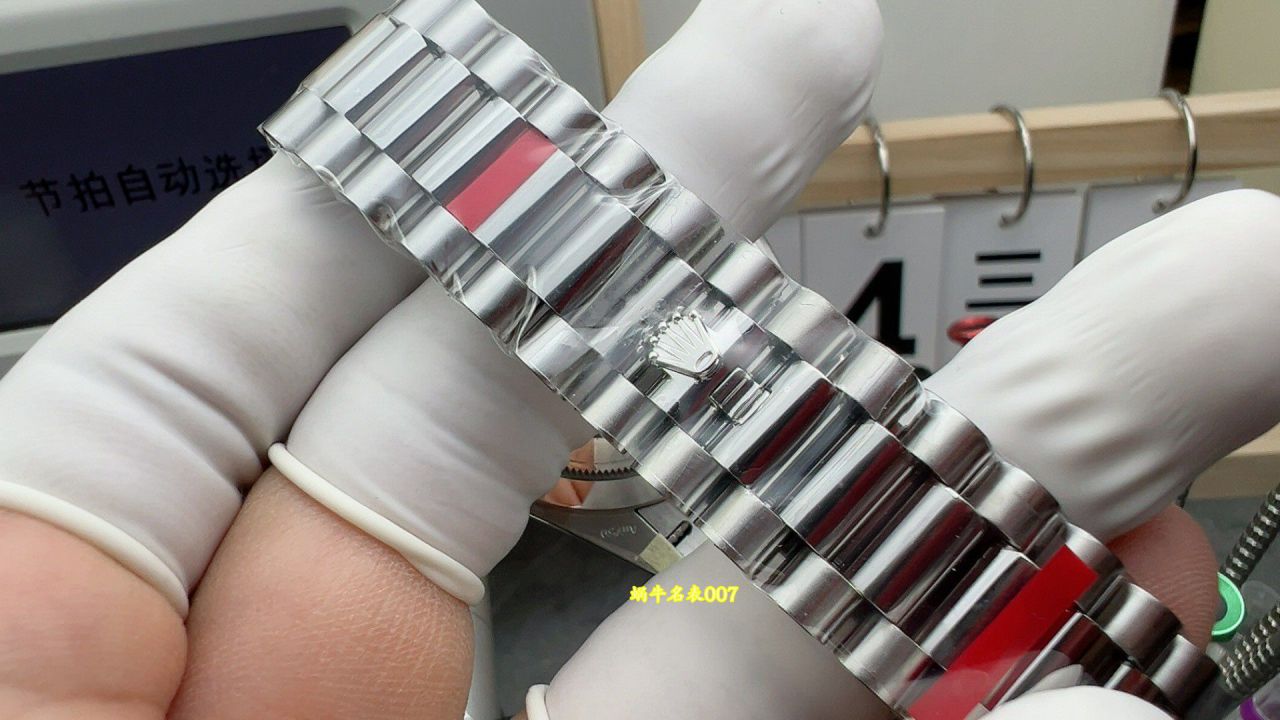 VS灰面DD 劳力士星期日历型系列m228236-0013腕表 /  