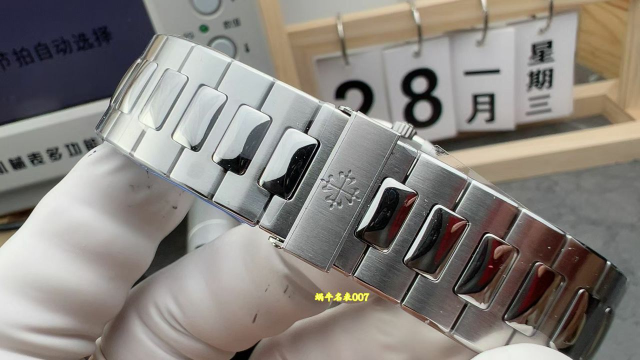 DDF百达翡丽鹦鹉螺复刻手表5711/1A-011腕表 /   