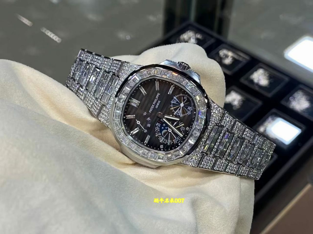 高端定制顶级后加工真钻百达翡丽运动优雅系列5724G-001腕表(鹦鹉螺) 