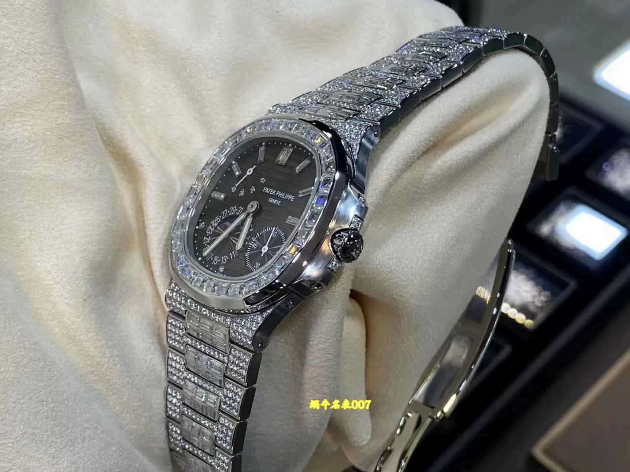 高端定制顶级后加工真钻百达翡丽运动优雅系列5724G-001腕表(鹦鹉螺) 