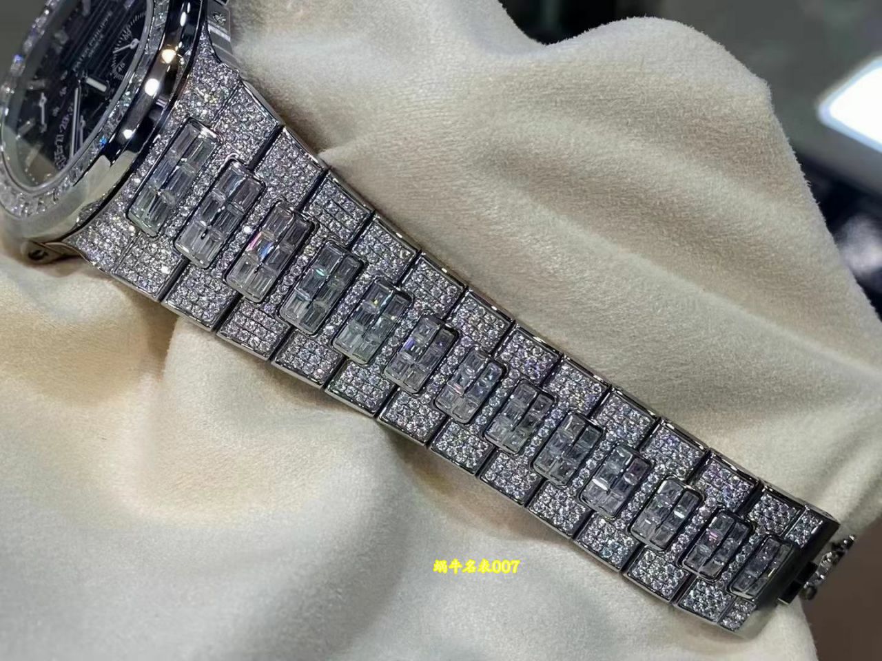 高端定制顶级后加工真钻百达翡丽运动优雅系列5724G-001腕表(鹦鹉螺) 