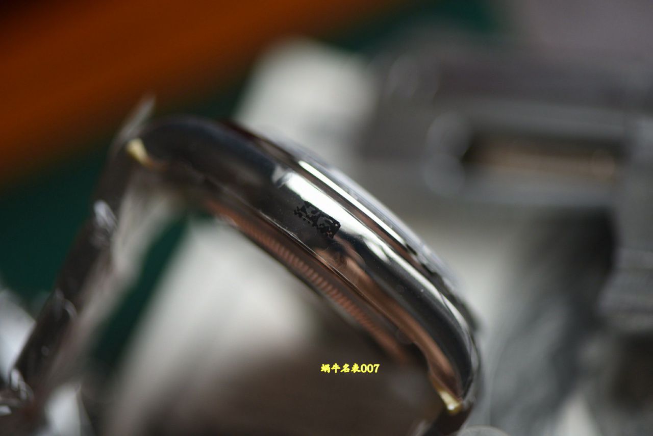 VS劳力士宇宙计型迪通拿熊猫迪复刻手表网站m126500LN-0001腕表 /  