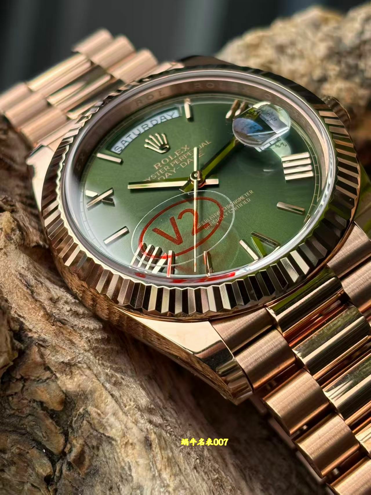 VS劳力士V2配重劳力士星期日历型一比一顶级复刻名表m228235-0025腕表 /  