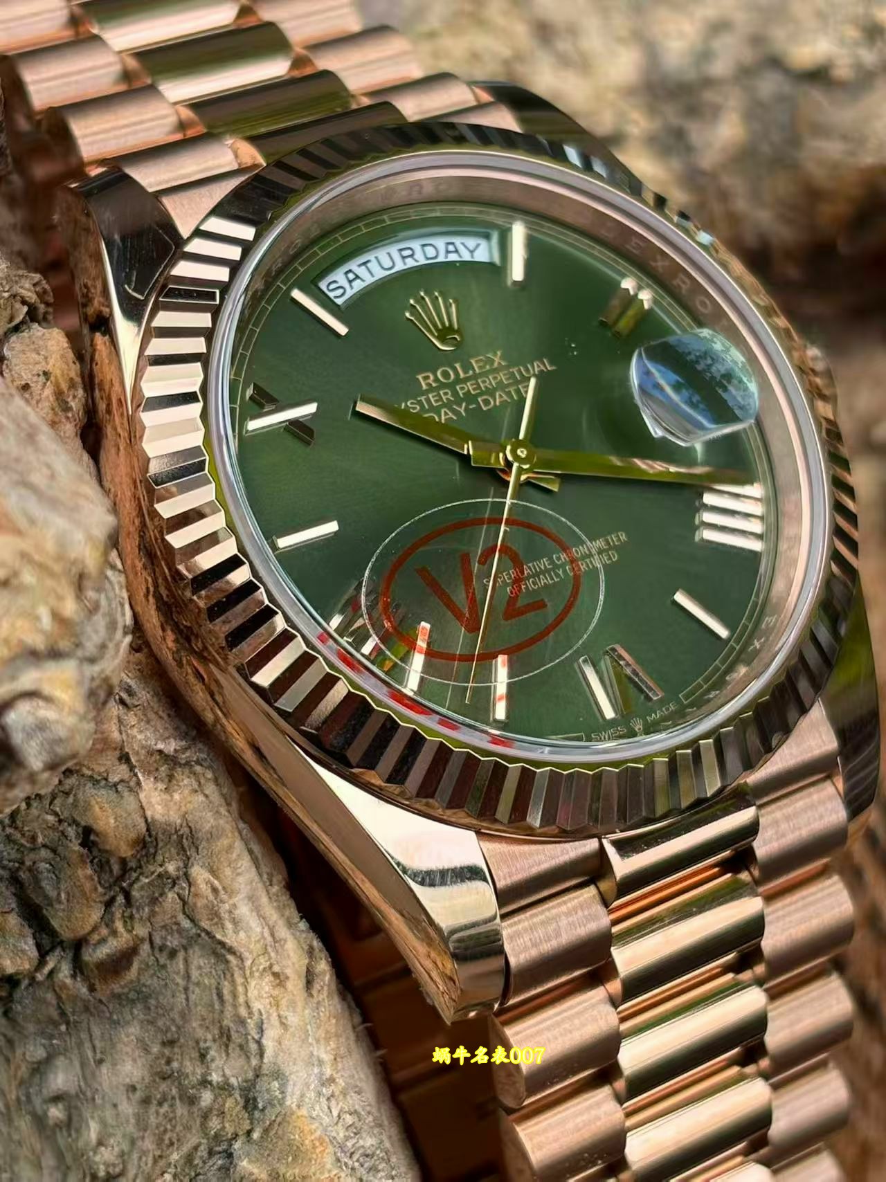 VS劳力士V2配重劳力士星期日历型一比一顶级复刻名表m228235-0025腕表 /  