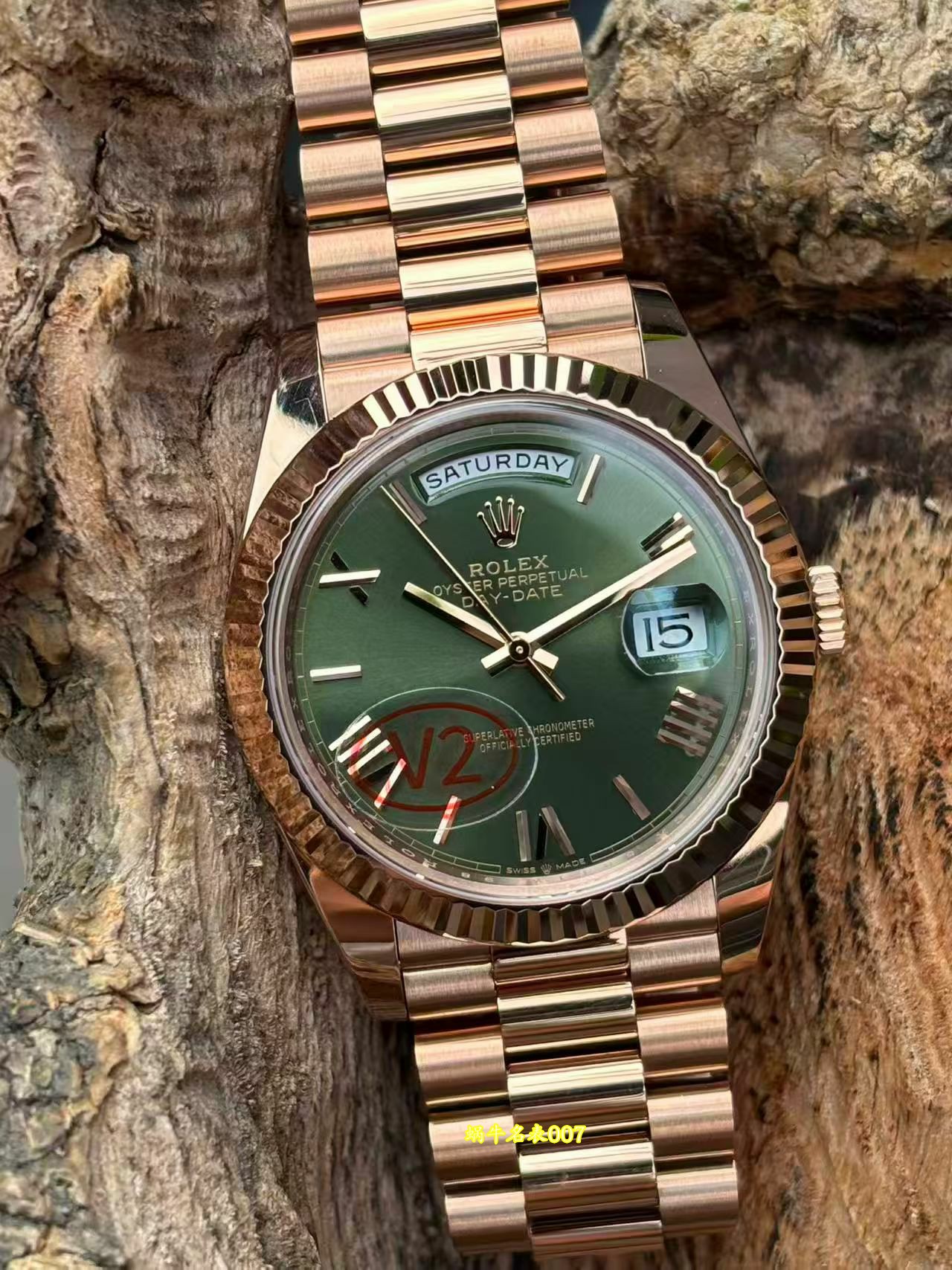 VS劳力士V2配重劳力士星期日历型一比一顶级复刻名表m228235-0025腕表 /  