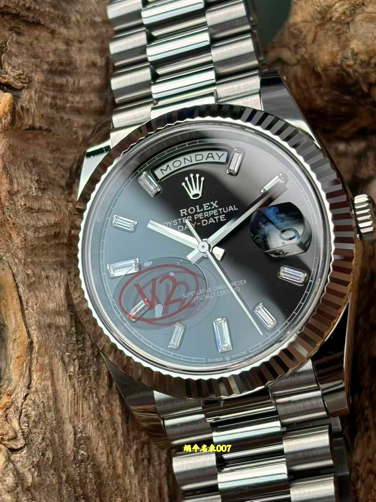 VS劳力士V2配重DD劳力士星期日历型一比一复刻手表m228235-0056腕表 /  
