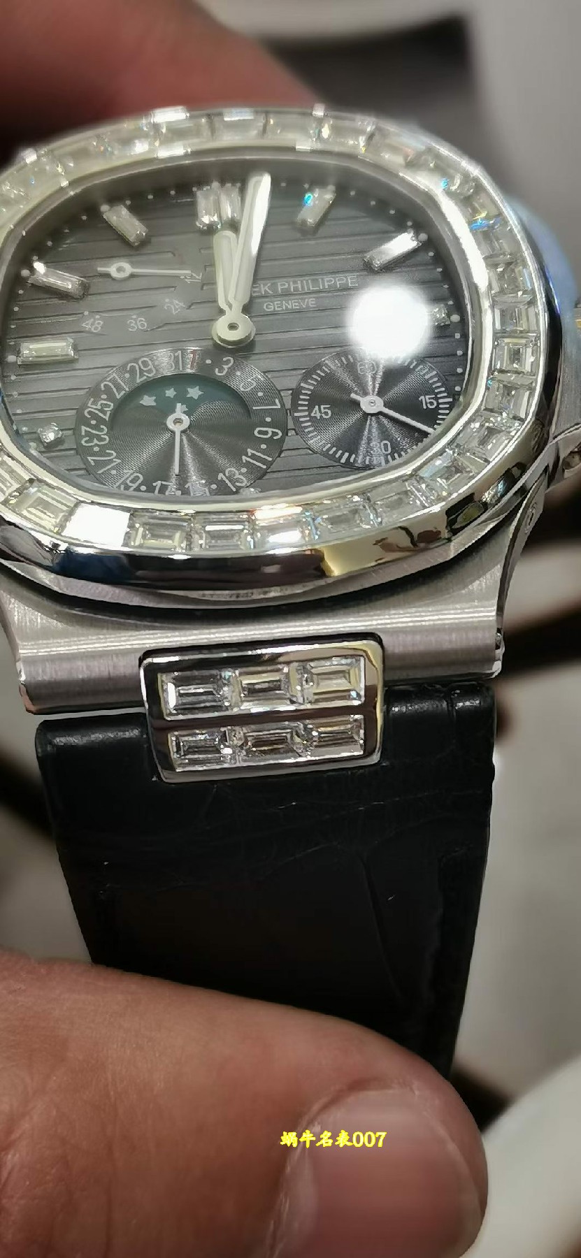 高端定制包金真钻百达翡丽鹦鹉螺顶级复刻5724G-001腕表 /  