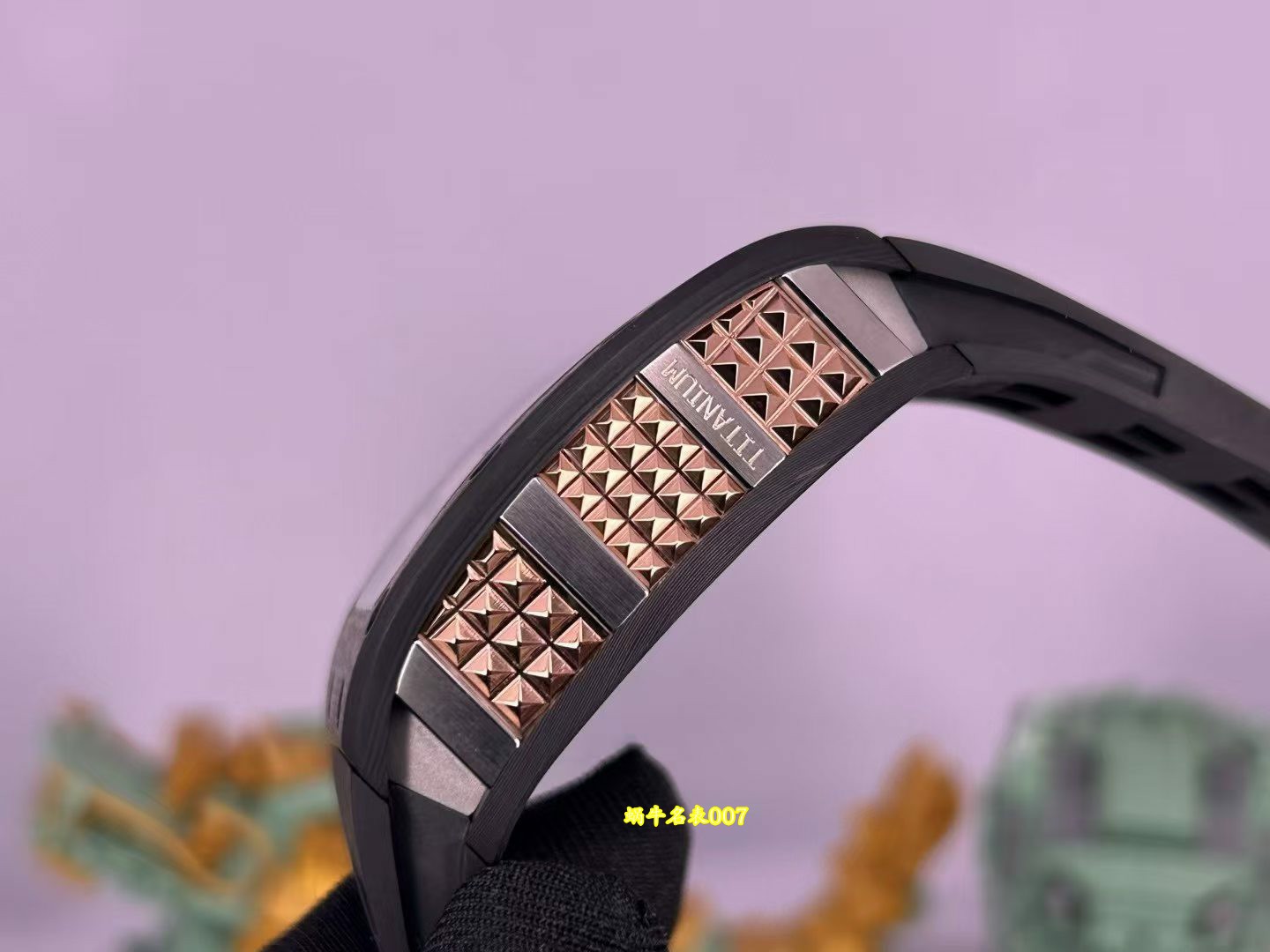 理查德米尔rm066金手指陀飞轮 高端私人定制 发货实拍 碳纤维 蓝宝水晶都可以定制 /  