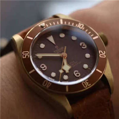 【独家视频测评KW1:1超A高仿手表】帝舵启承系列M79250BM-0001 小铜花V2版本