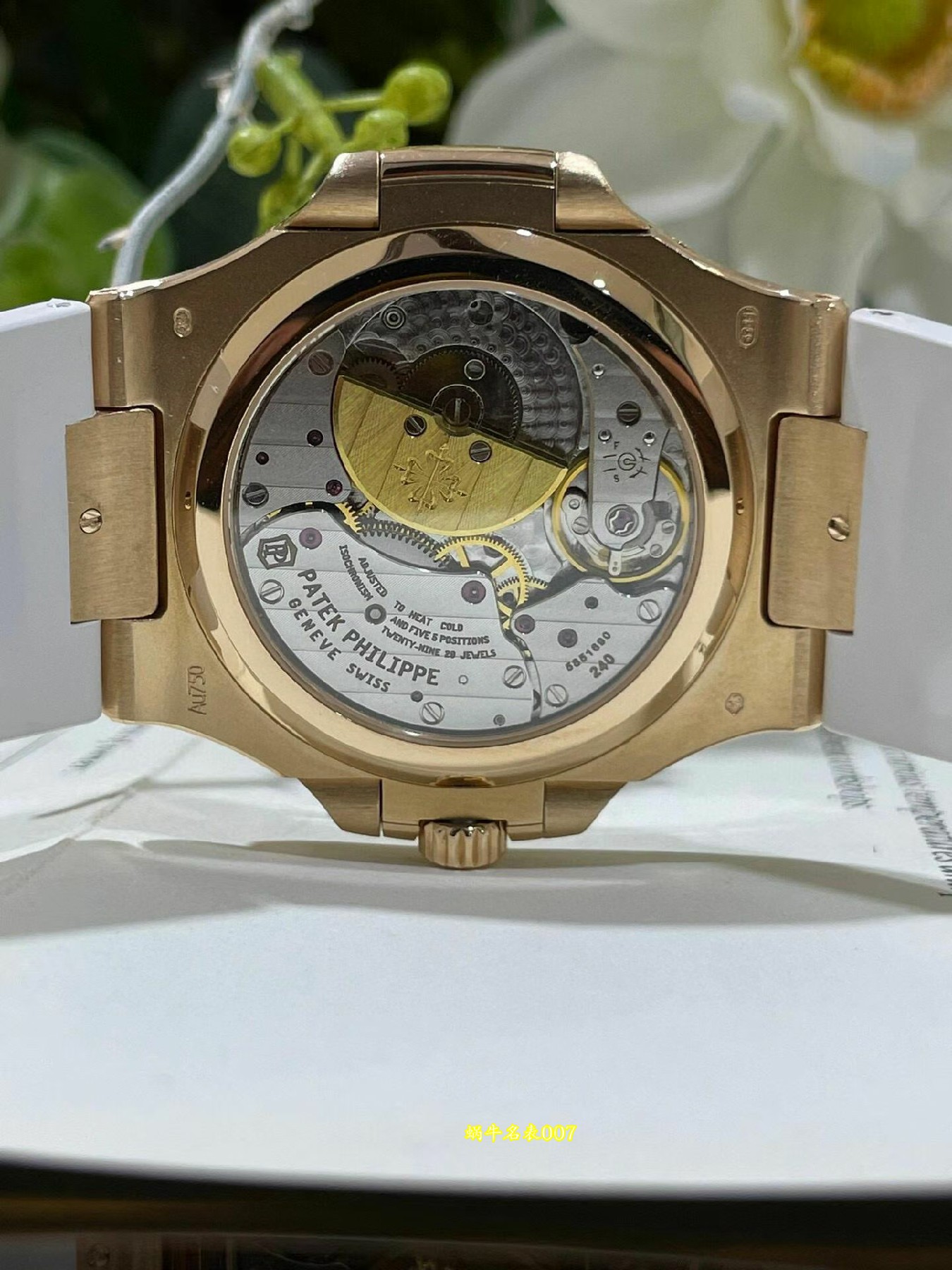 高端定制包金百达翡丽鹦鹉螺5724R-001腕表 广州顶级复刻手表 /  